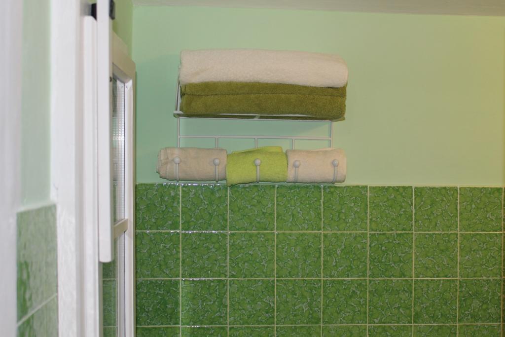B&B Il Poggetto Serra SantʼAbbondio Kamer foto